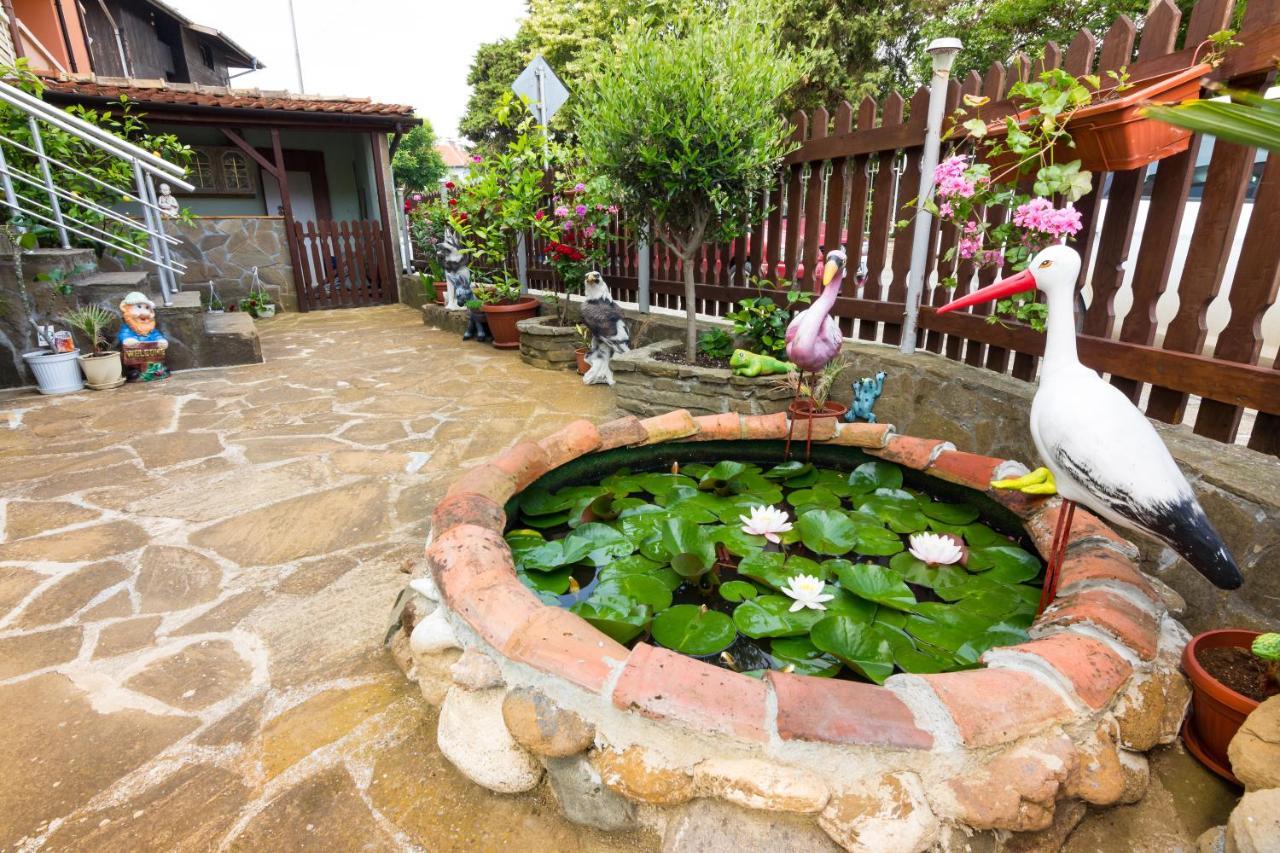 Guesthouse Sunny Dream Tsarevo Exterior foto
