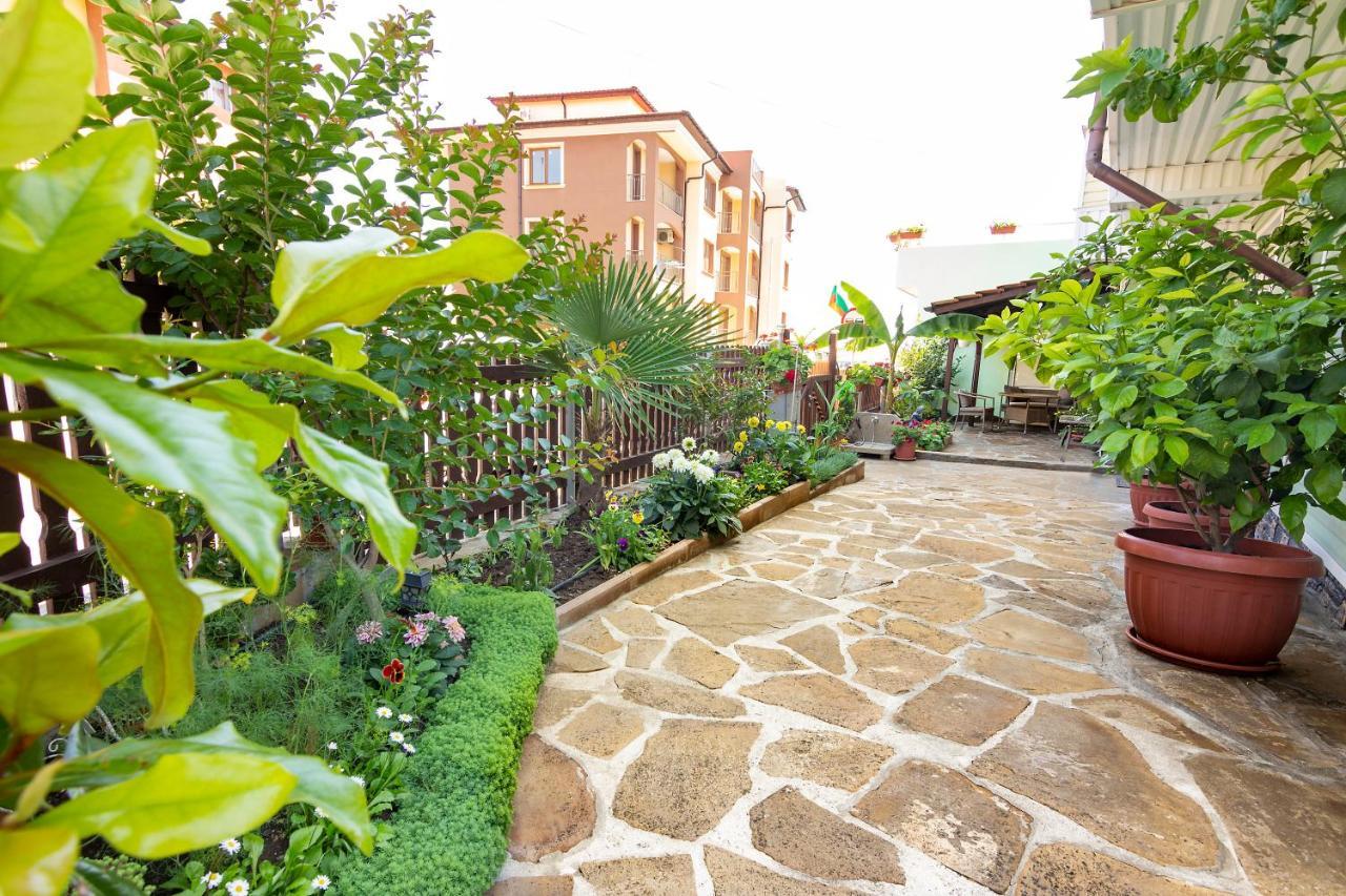 Guesthouse Sunny Dream Tsarevo Exterior foto